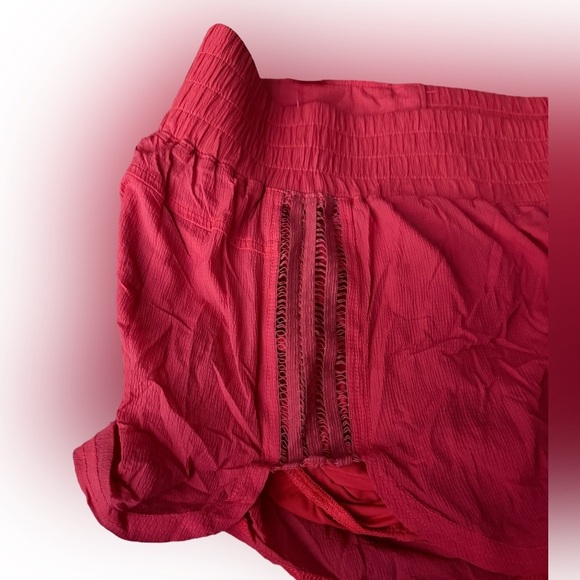 FP Movement Hot Pink Smocked Shorts - Size Large - Picture 2 of 6